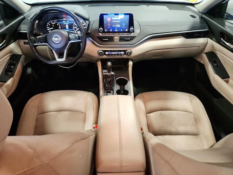 2019 NISSAN ALTIMA SV 8