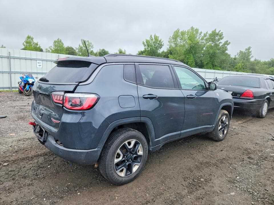 2018 JEEP COMPASS TRAILHAWK 3