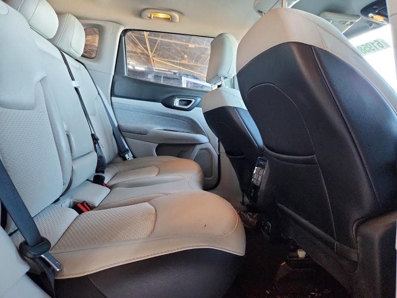 2022 JEEP COMPASS LATITUDE 11