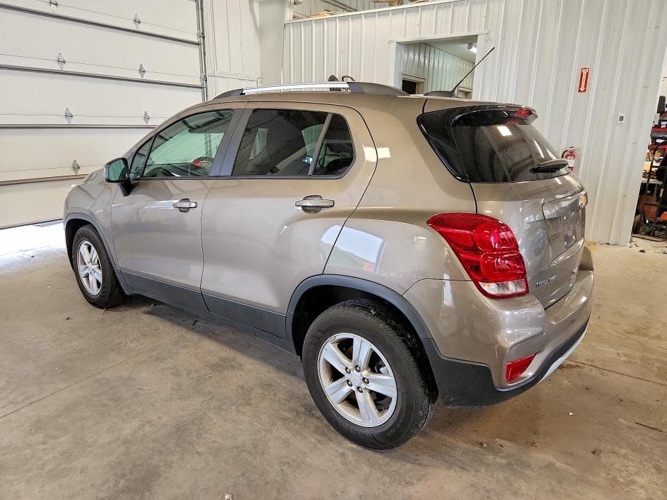 2022 CHEVROLET TRAX 1LT 2