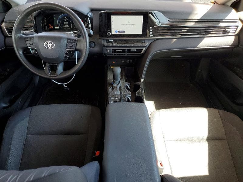 2025 TOYOTA CAMRY LE 8