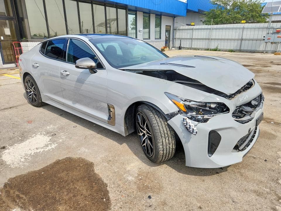 2022 KIA STINGER GT LINE 4