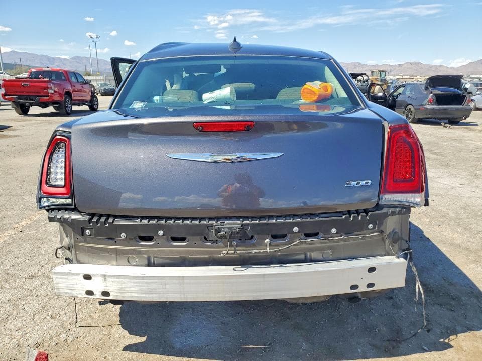 2019 CHRYSLER 300 TOURING 6