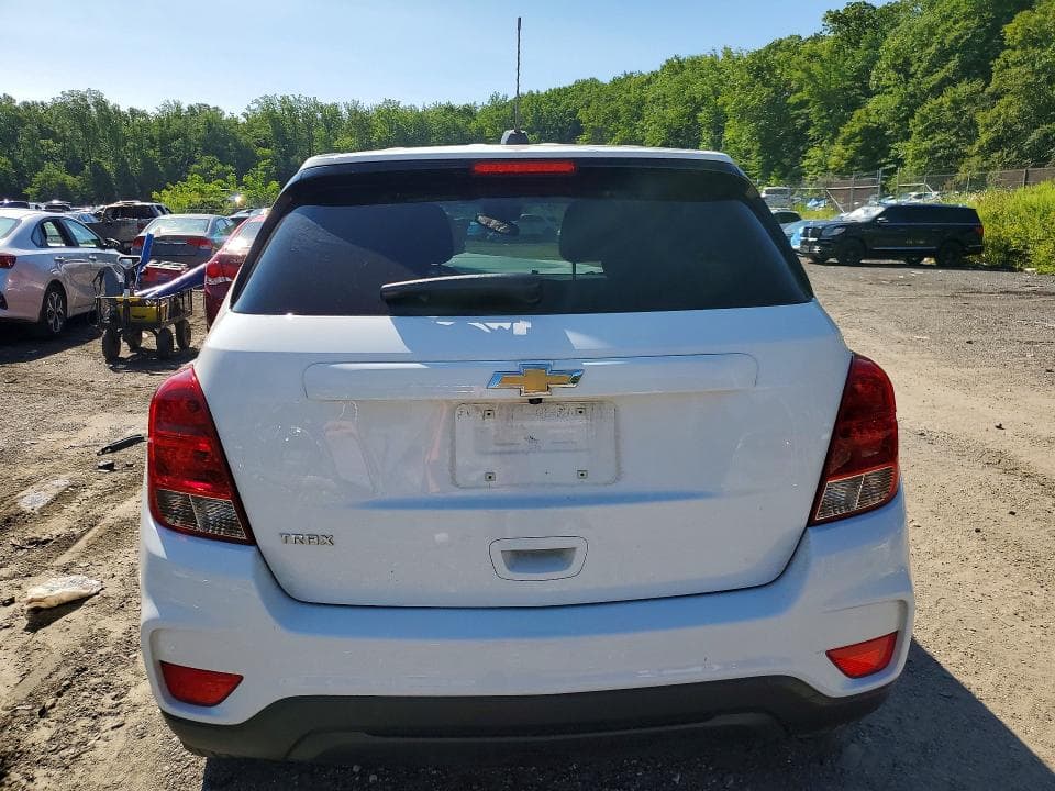 2021 CHEVROLET TRAX LS 6