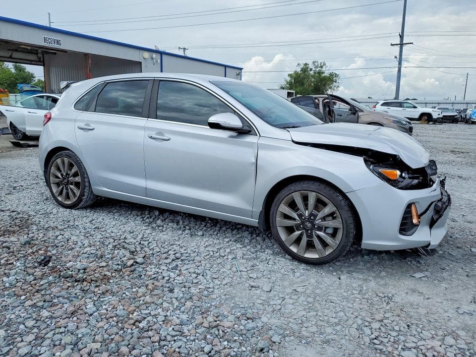 2018 HYUNDAI ELANTRA GT SPORT 4