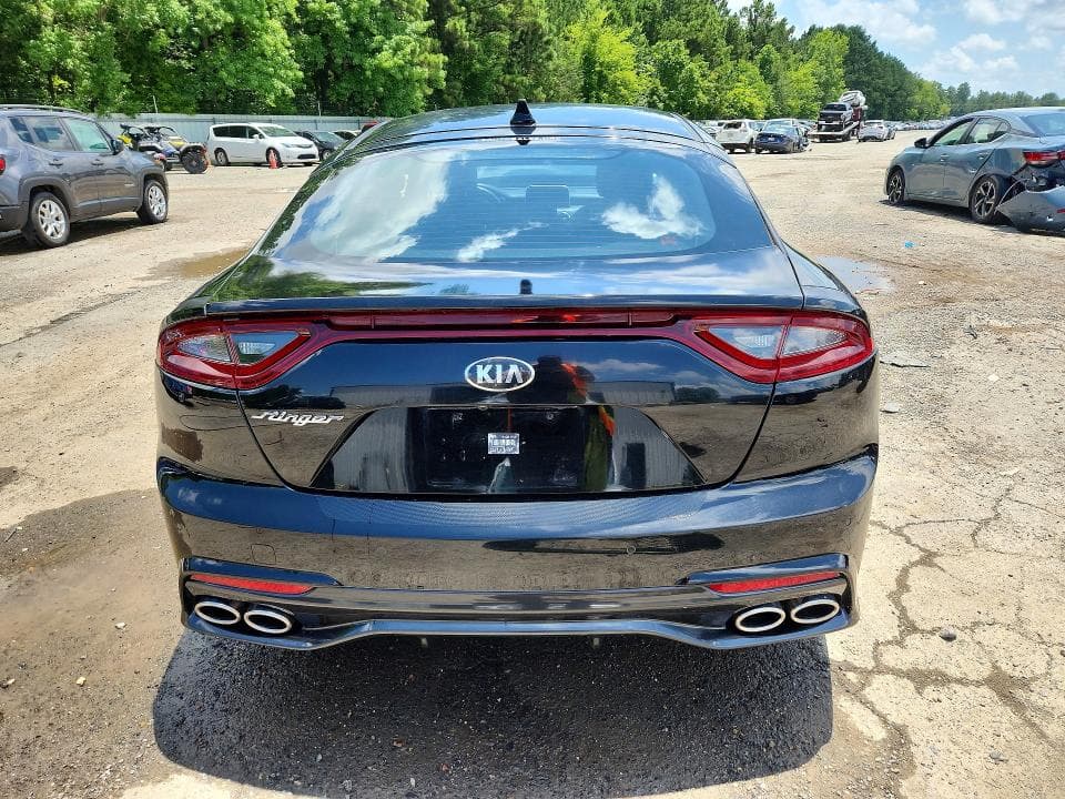 2019 KIA STINGER BASE 6