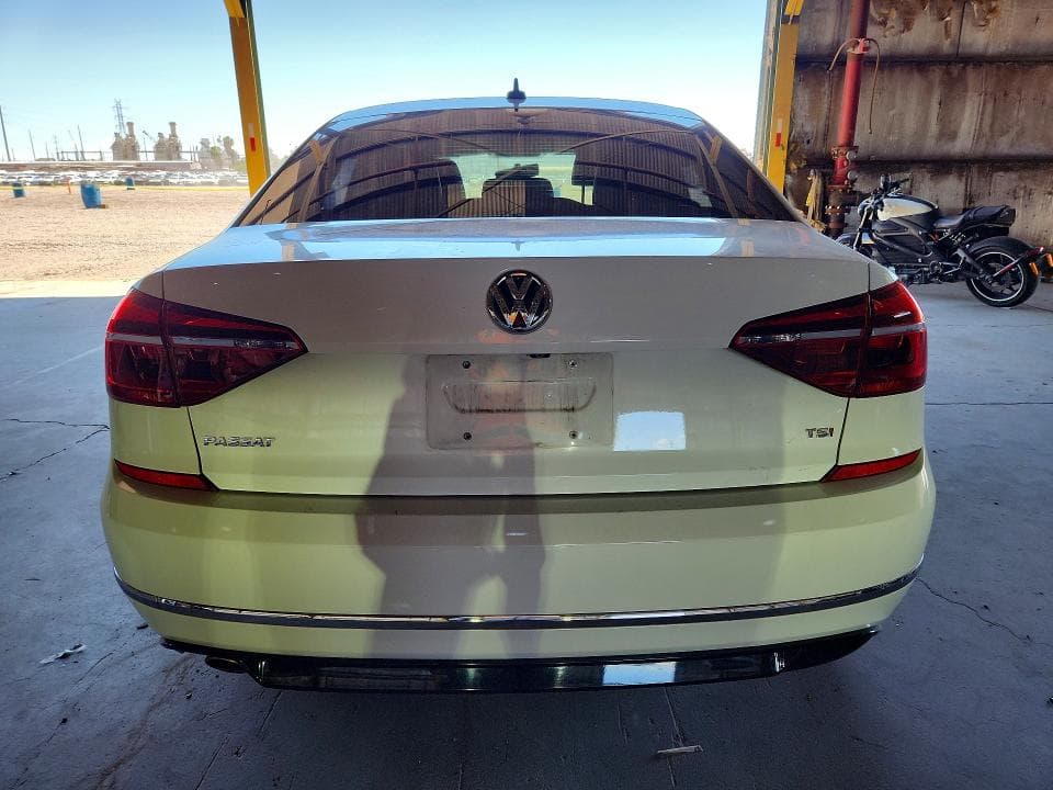 2018 VOLKSWAGEN PASSAT S 6