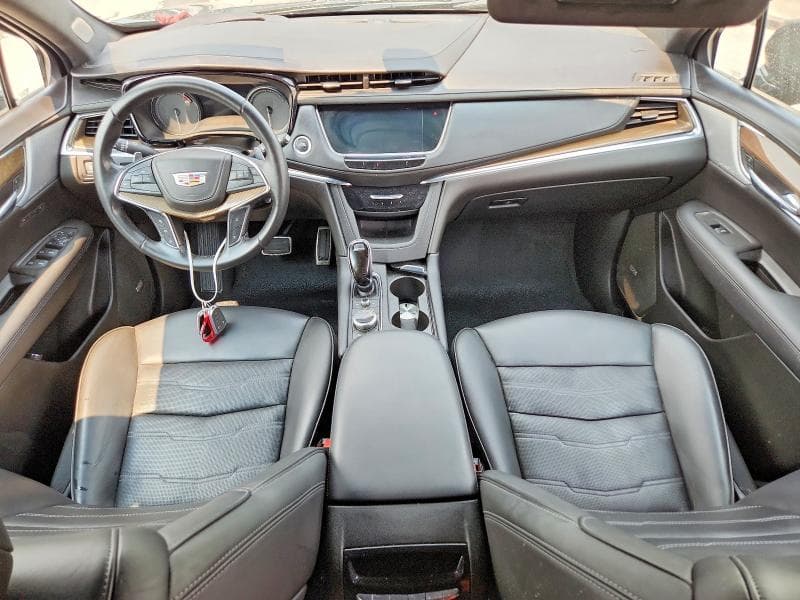 2020 CADILLAC XT5 SPORT 8
