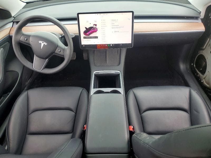 2023 TESLA MODEL 3 8