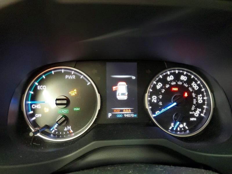 2020 TOYOTA RAV4 XLE PREMIUM 9