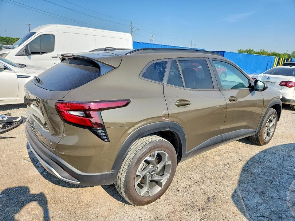 2024 CHEVROLET TRAX 1LT 3
