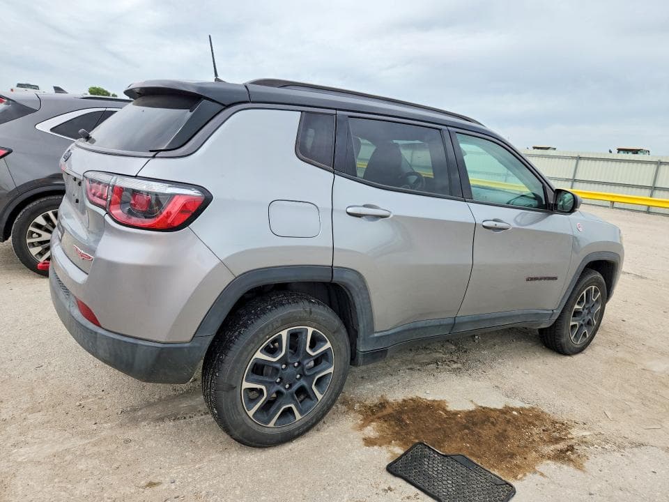 2020 JEEP COMPASS TRAILHAWK 3