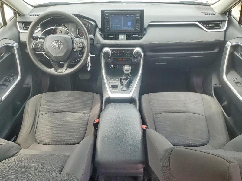 2019 TOYOTA RAV4 LE 8