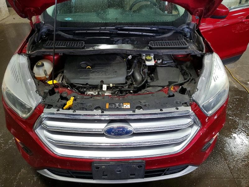 2017 FORD ESCAPE SE 11