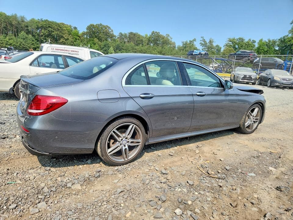 2017 MERCEDES-BENZ E 300 4MATIC 3