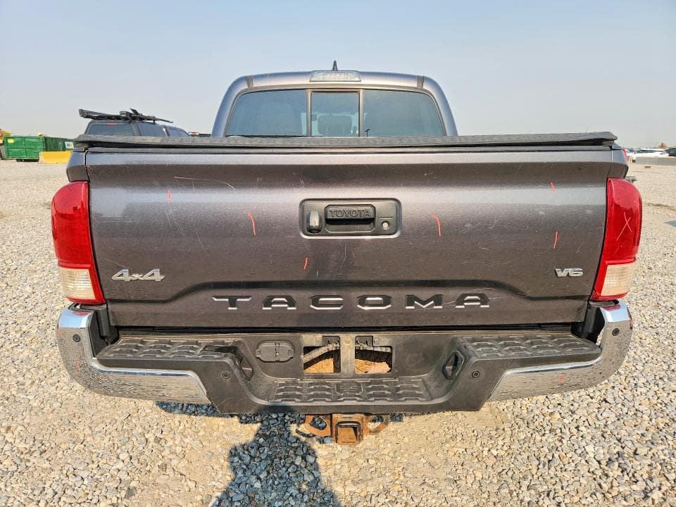 2017 TOYOTA TACOMA SR5 V6 6
