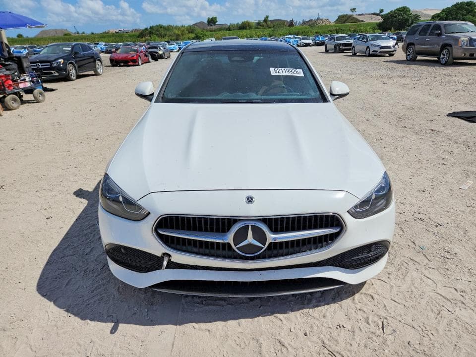 2025 MERCEDES-BENZ C 300 5