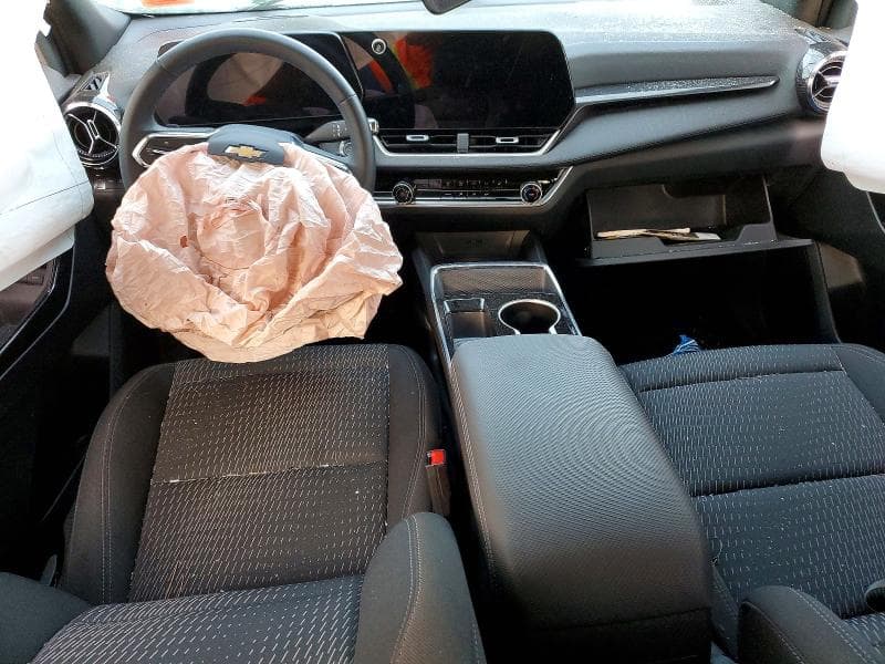 2025 CHEVROLET EQUINOX LT 8