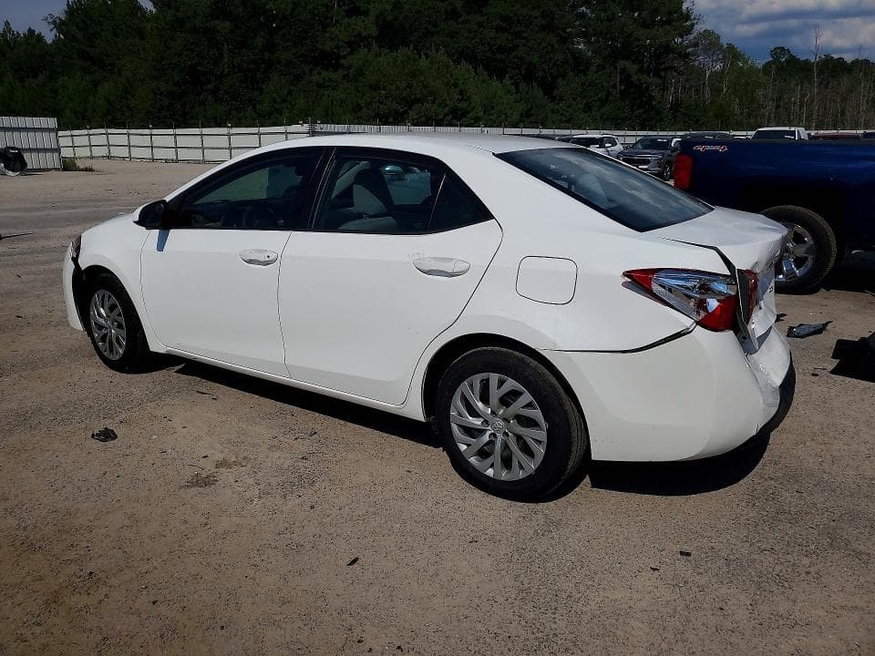 2017 TOYOTA COROLLA LE 2