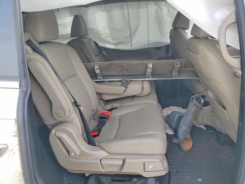 2018 HONDA ODYSSEY TOURING 11