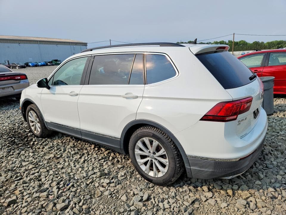 2018 VOLKSWAGEN TIGUAN SE 2