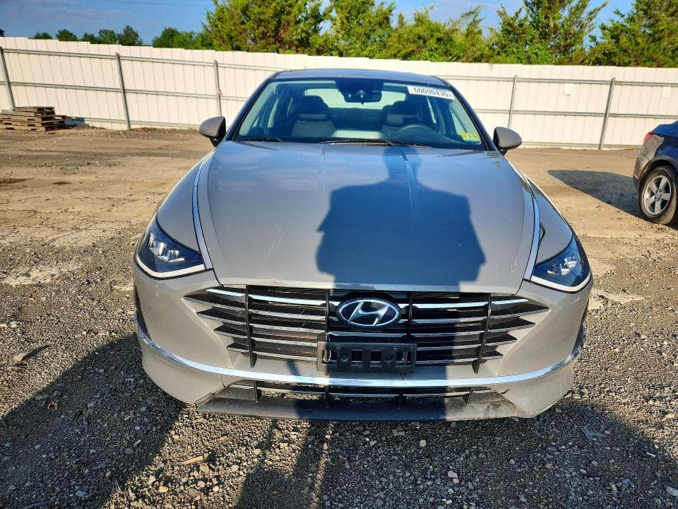 2021 HYUNDAI SONATA SE 5