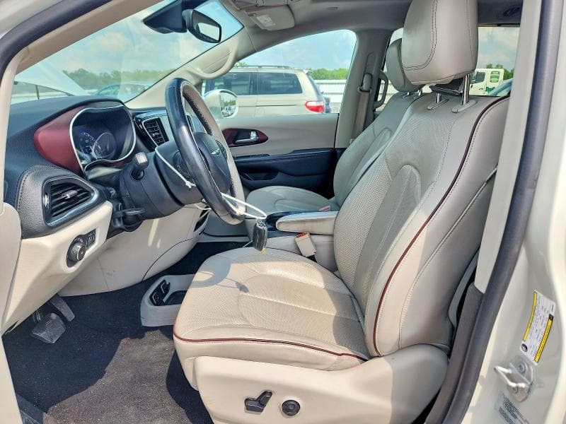 2017 CHRYSLER PACIFICA LIMITED 7