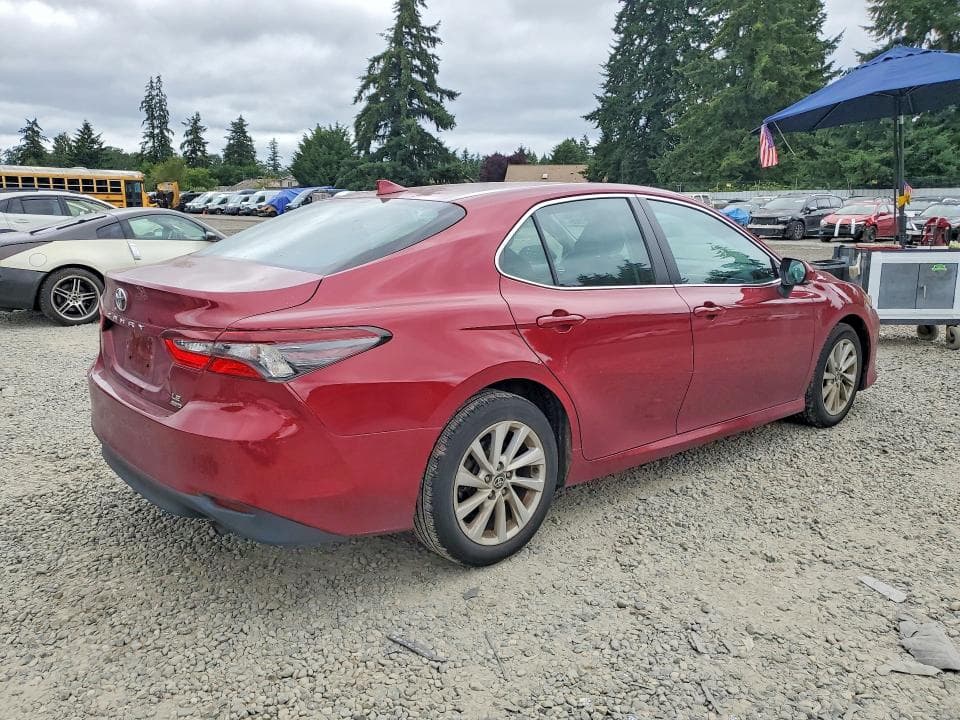 2021 TOYOTA CAMRY LE 3