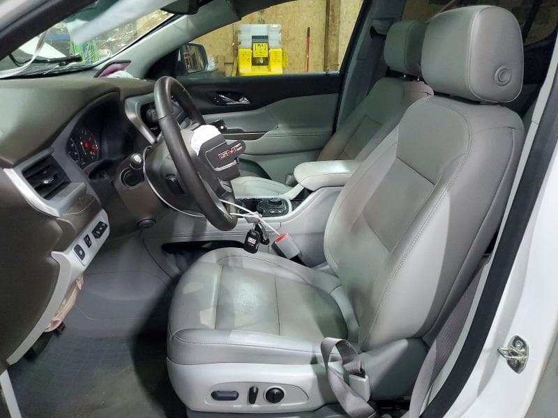 2023 GMC ACADIA SLT 7