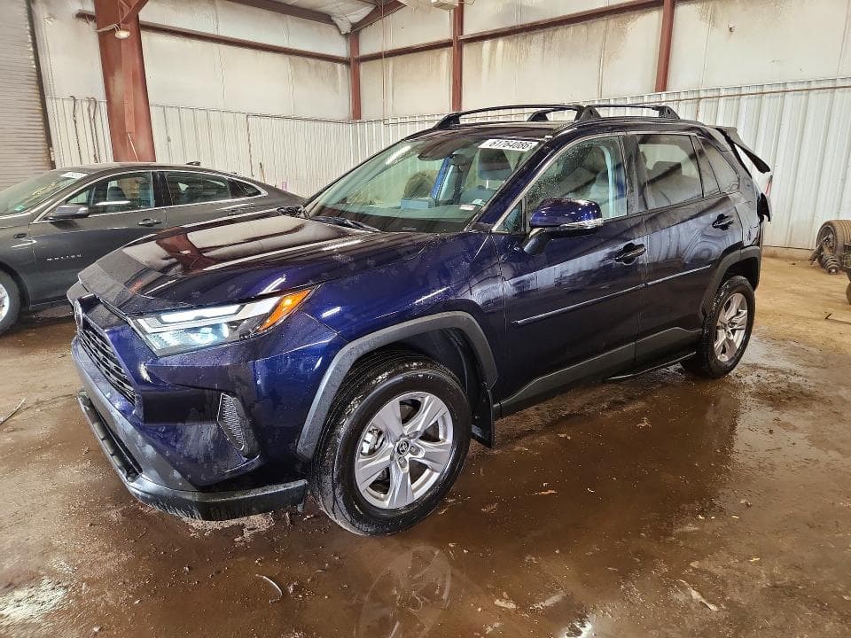 2025 TOYOTA RAV4 XLE - 1