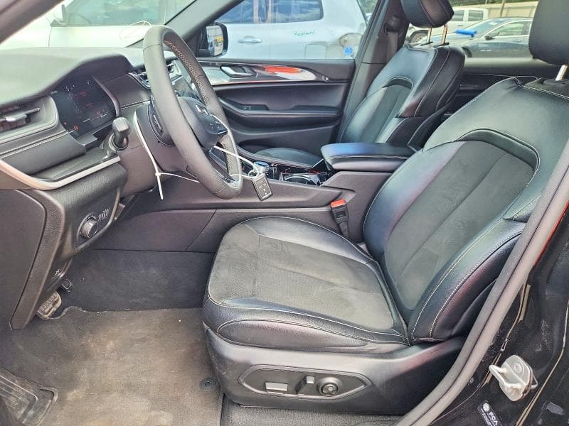 2023 JEEP GRAND CHEROKEE L LAREDO 7