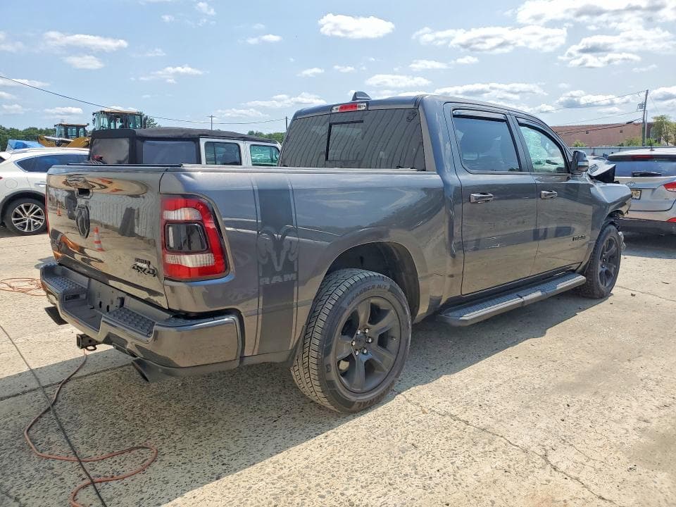 2022 RAM 1500 SPORT 3