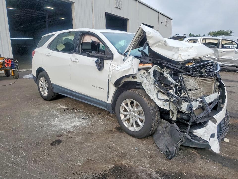 2018 CHEVROLET EQUINOX LS 4
