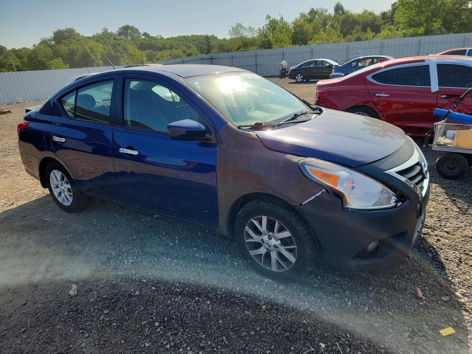 2019 NISSAN VERSA SV 4