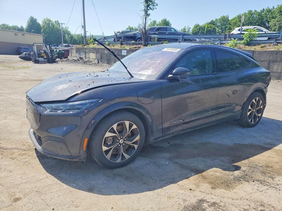 2022 FORD MUSTANG MACH-E PREMIUM - 1