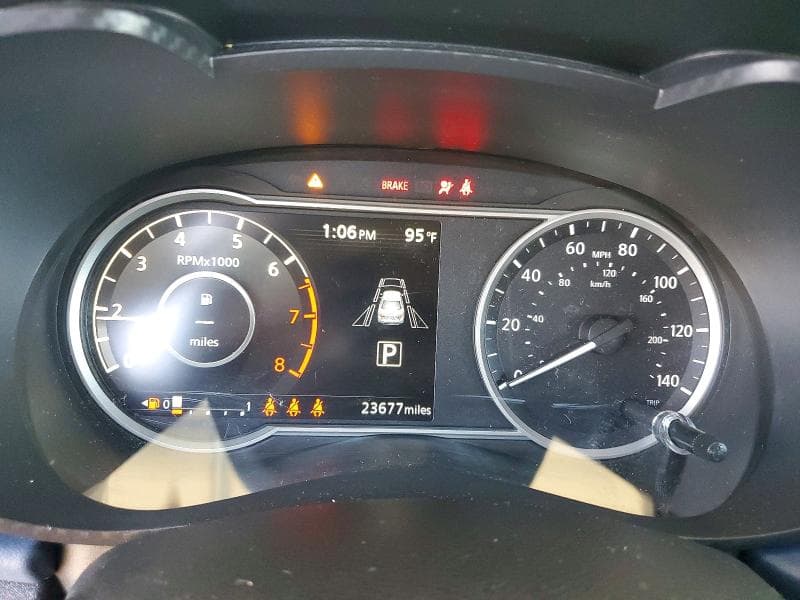 2025 NISSAN VERSA SV 9