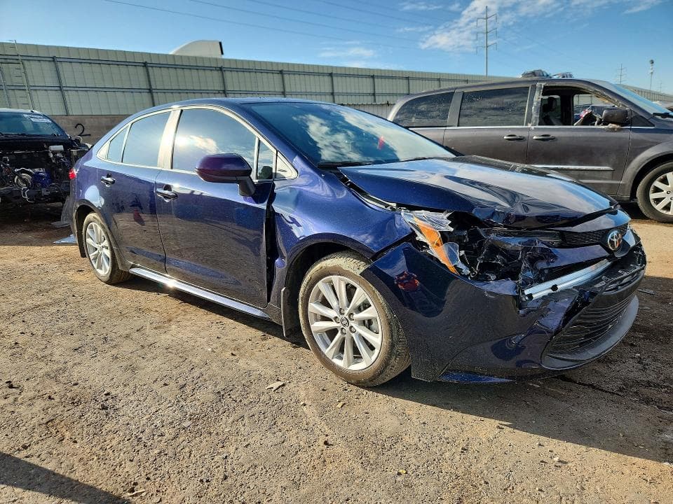 2024 TOYOTA COROLLA LE 4