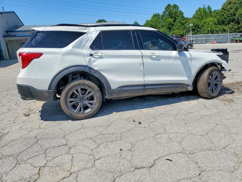 2023 FORD EXPLORER XLT 3