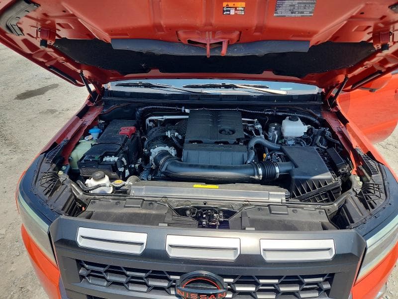 2025 NISSAN FRONTIER PRO-4X 11