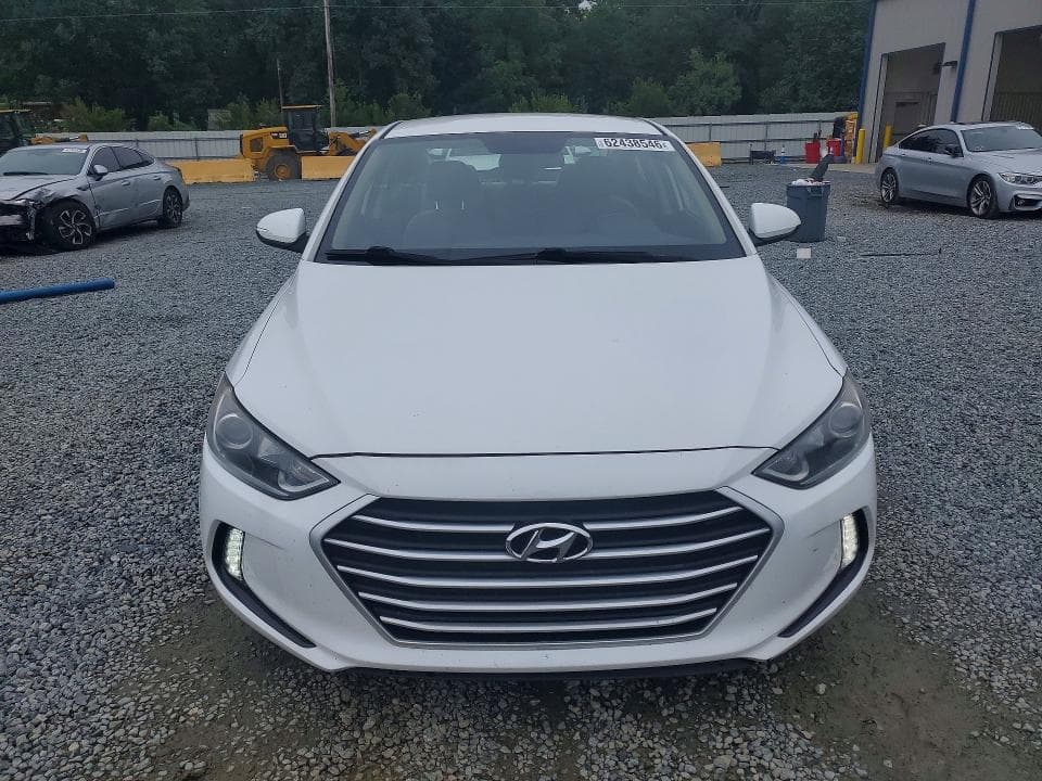 2017 HYUNDAI ELANTRA SE 5