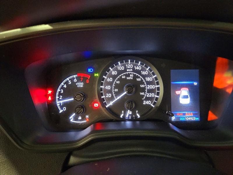 2021 TOYOTA COROLLA LE 9