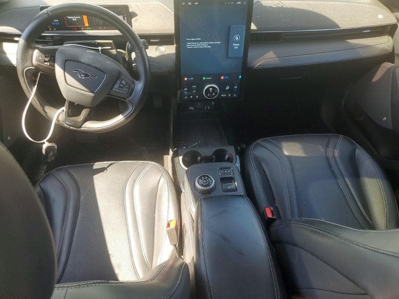 2021 FORD MUSTANG MACH-E PREMIUM 8