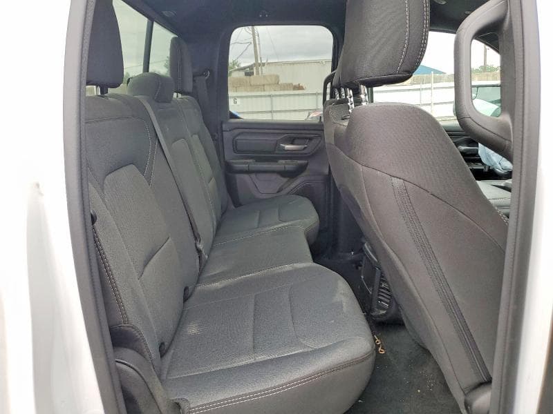 2023 RAM 1500 10