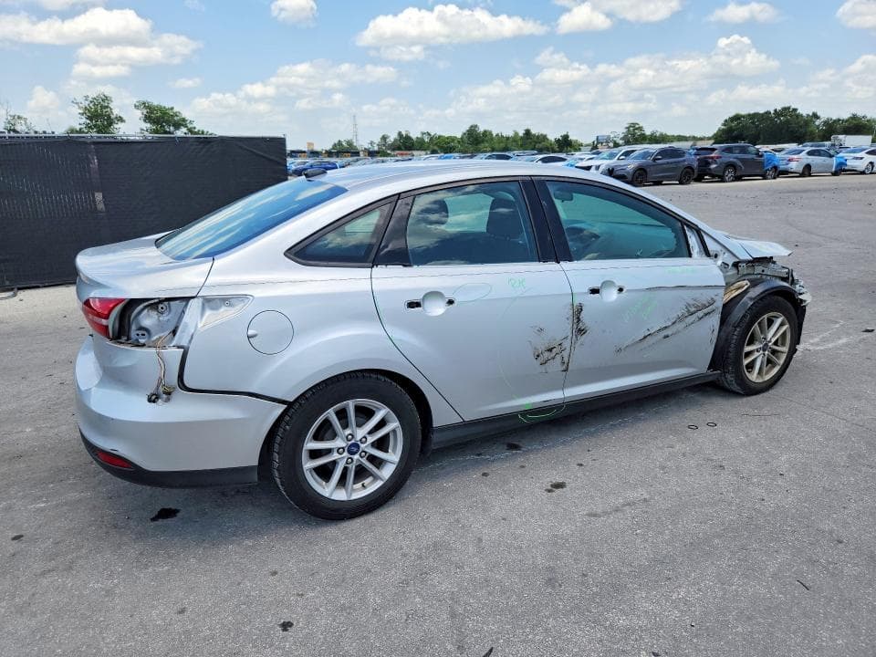 2018 FORD FOCUS SE 3