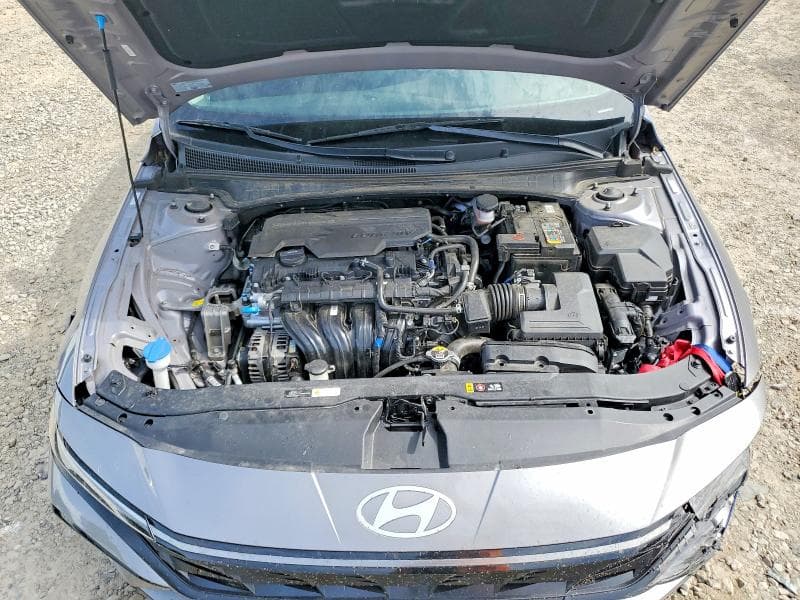 2024 HYUNDAI ELANTRA SEL 11