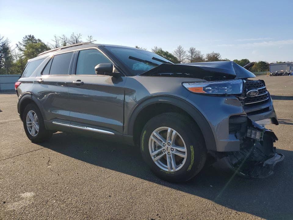 2023 FORD EXPLORER XLT 4