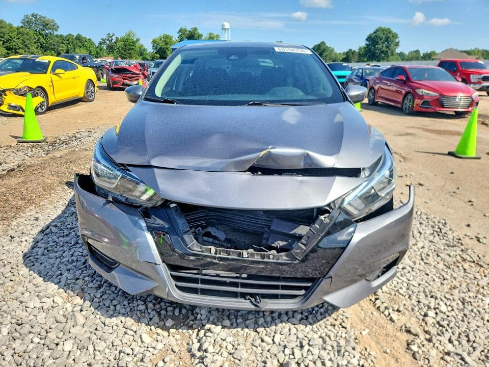 2021 NISSAN VERSA SV 5