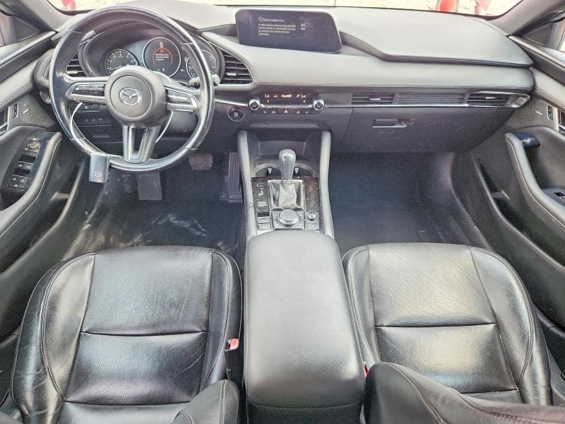 2021 MAZDA 3 PREMIUM 8