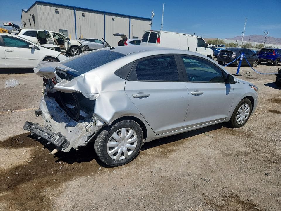 2019 HYUNDAI ACCENT SE 3