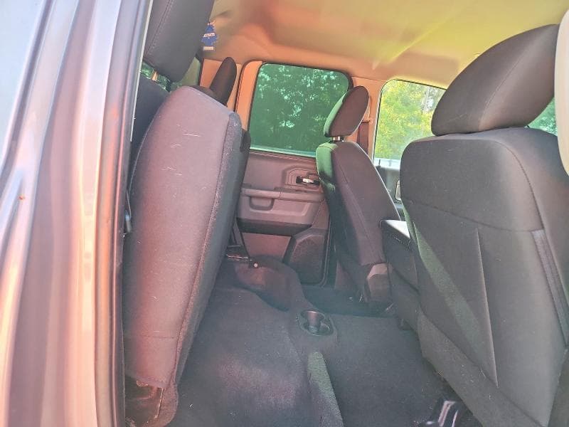 2019 RAM 1500 CLASSIC SLT 10